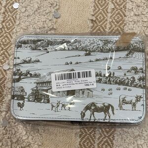 Scenic Farm jewelry case